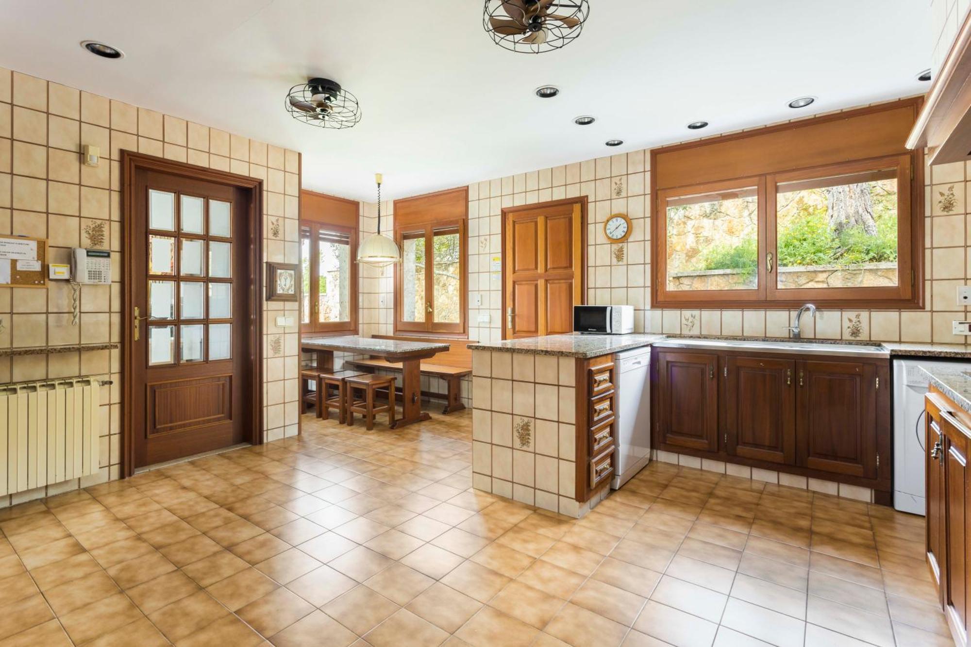 Villa Maricel Сан-Фелиу-де-Гишольс Экстерьер фото