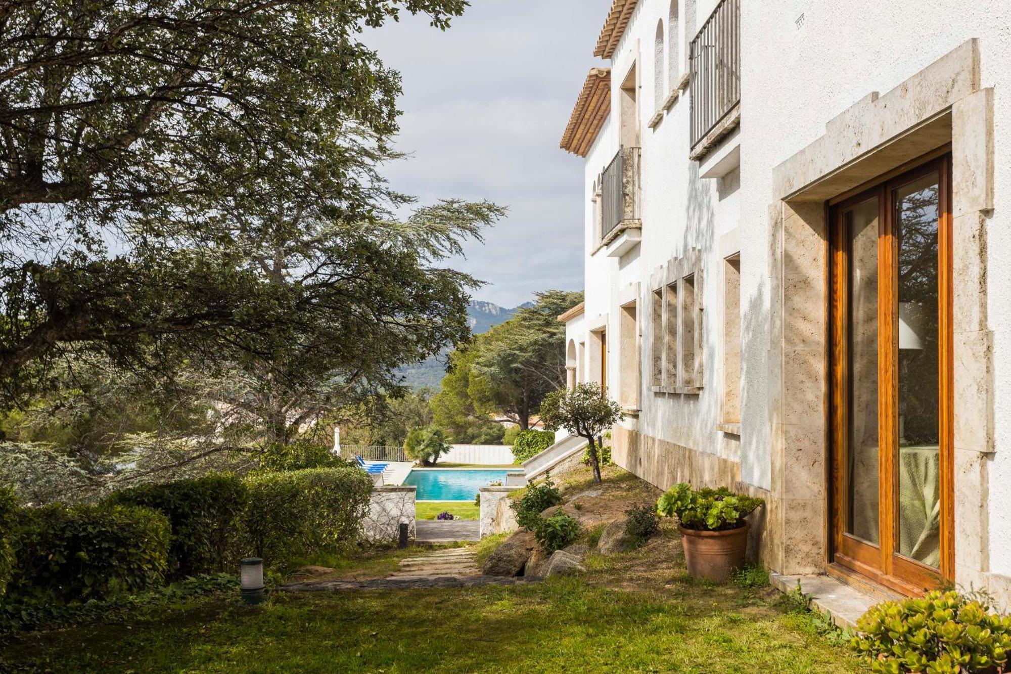 Villa Maricel Сан-Фелиу-де-Гишольс Экстерьер фото